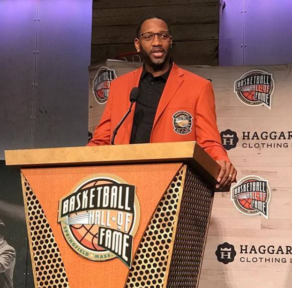 高校学生提 高校学生提