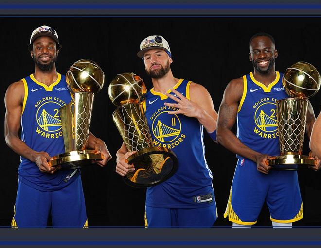 谁坐在看台 谁坐在看台