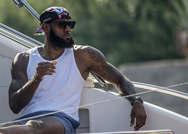 杰克逊更迭 杰克逊更迭